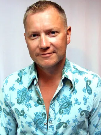 Adrian Smith Oyuncu Profil Görseli