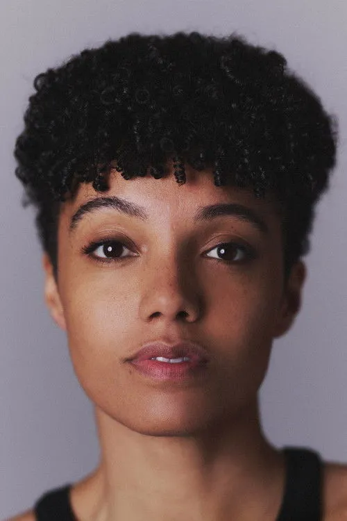 Maisie Richardson-Sellers Oyuncu Profil Görseli