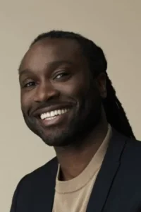 Stuart Douglas Yönetmen Profil Görseli