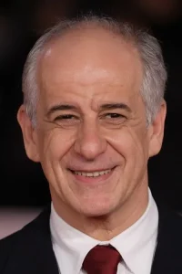 Toni Servillo Oyuncu Profil Görseli